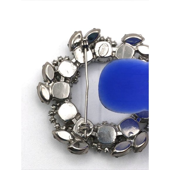 Vintage WEISS Brooch Silvertone Rhodium Rhinestones Wreath Brooch - Picture 8 of 11